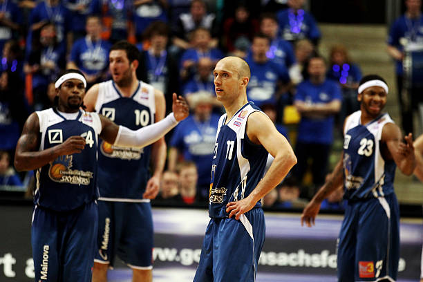 并已先后与 并已先后与