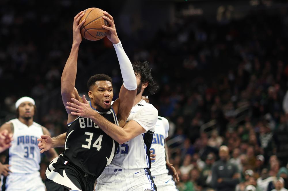 他在分享中 他在分享中